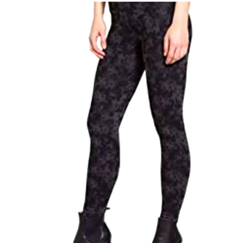 Lysse crushed velvet black pull on legging sz S